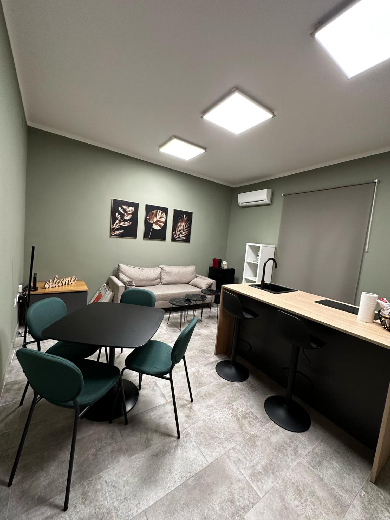 Addauru Luxury Apartment Carini Exterior photo